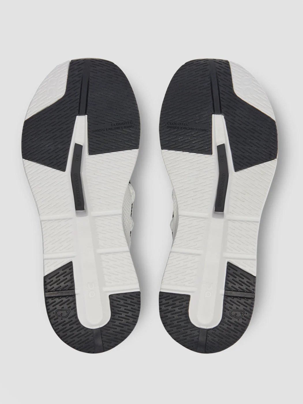 Cloudeasy - Undyed-White | Black - Image 6