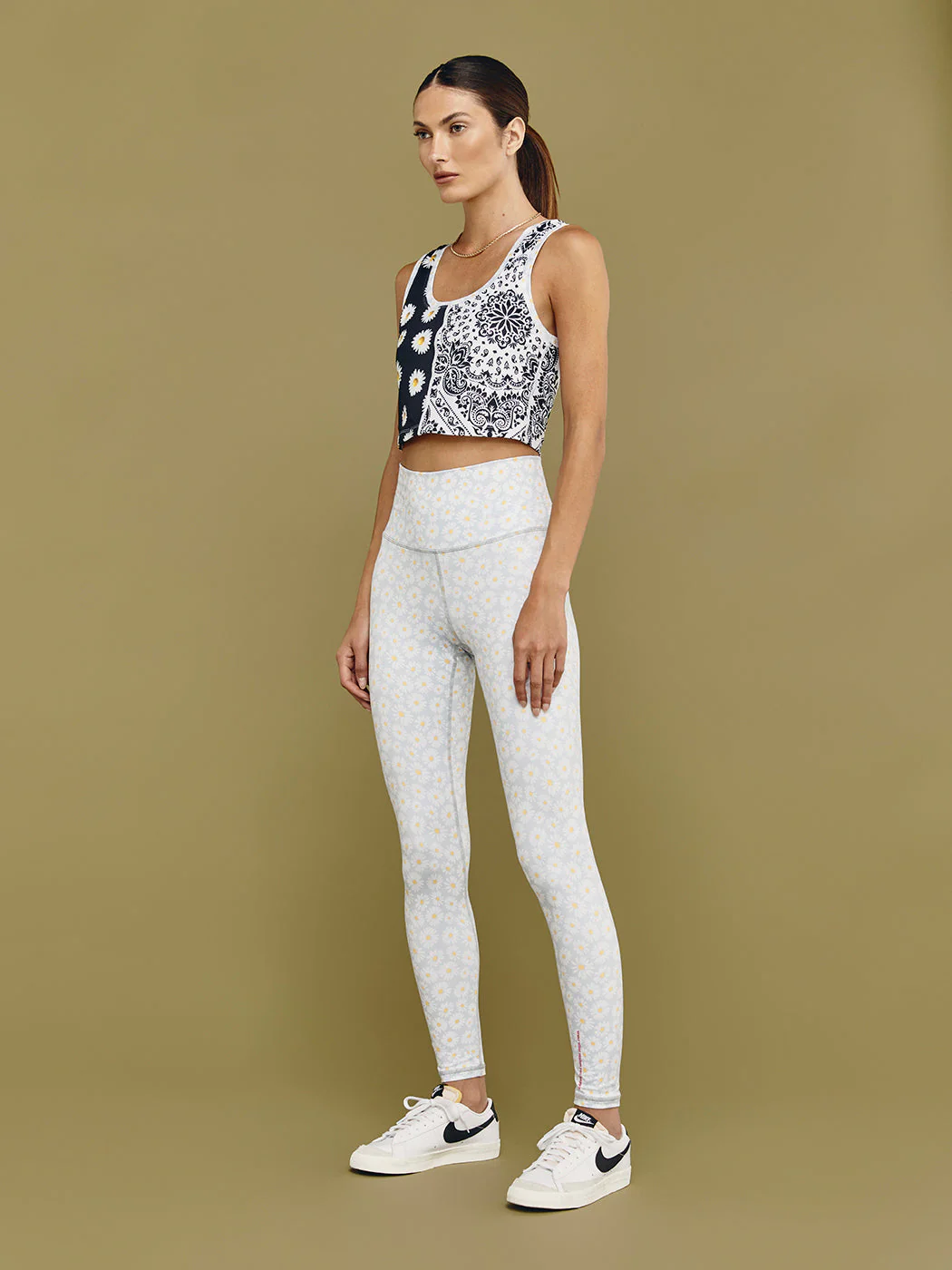 Daisys On Dusty Blue TLC Legging - Daisys On Dusty Blue - Image 9