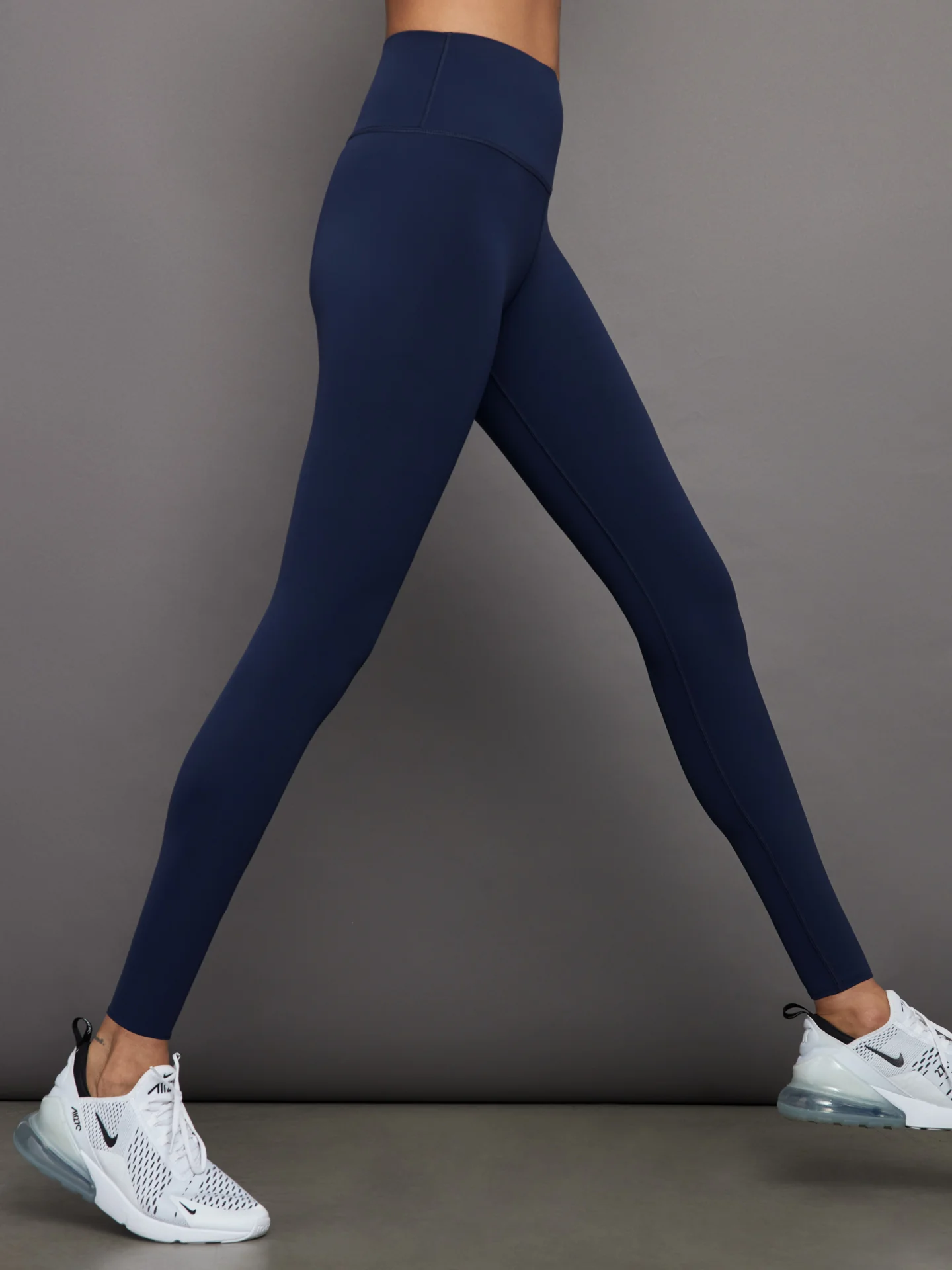 High Rise Full-Length Legging in Diamond Compression - Navy Blazer - Image 3