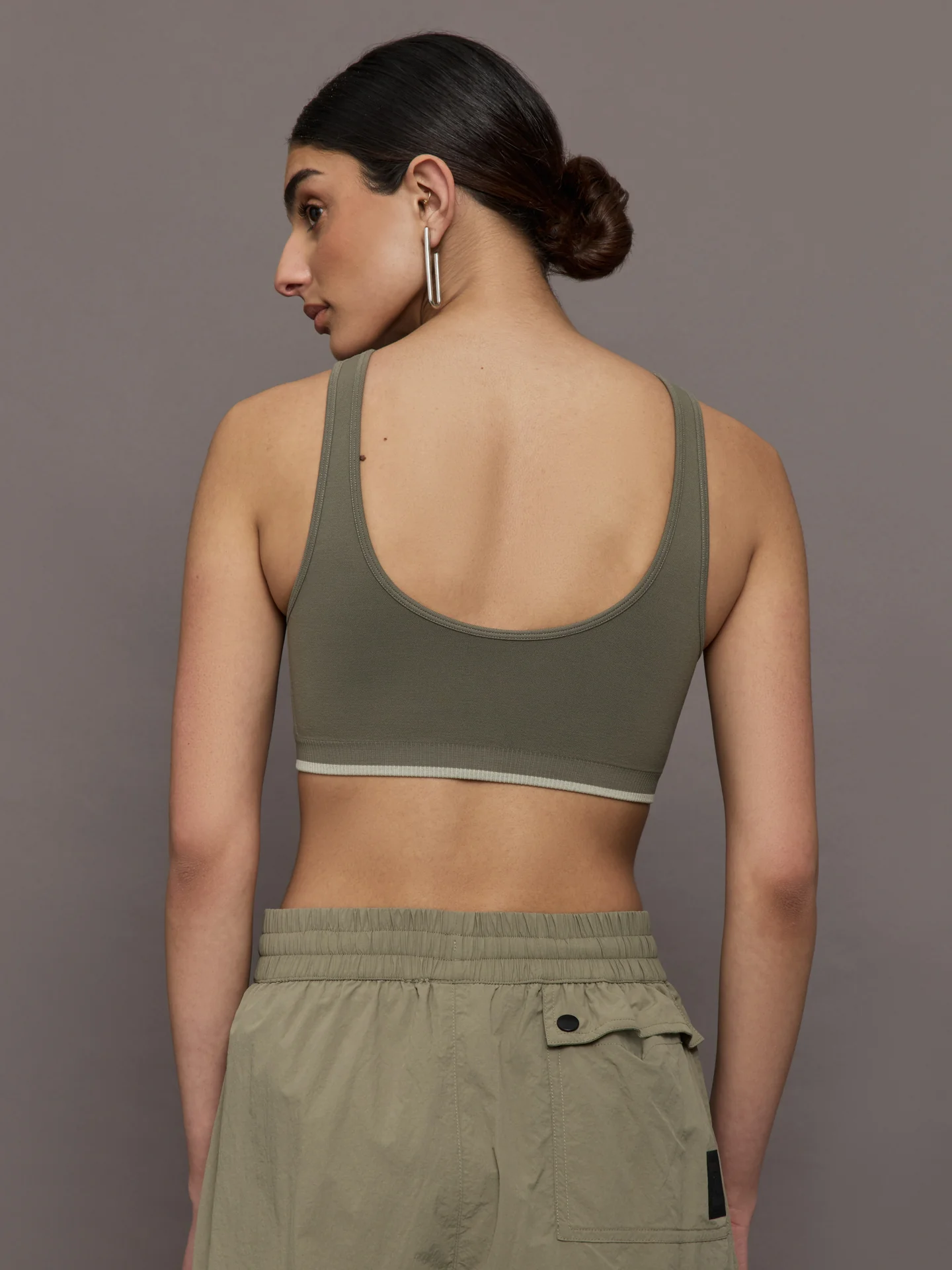 Restore Seamless Scoop Bra - Khaki Brown - Image 4