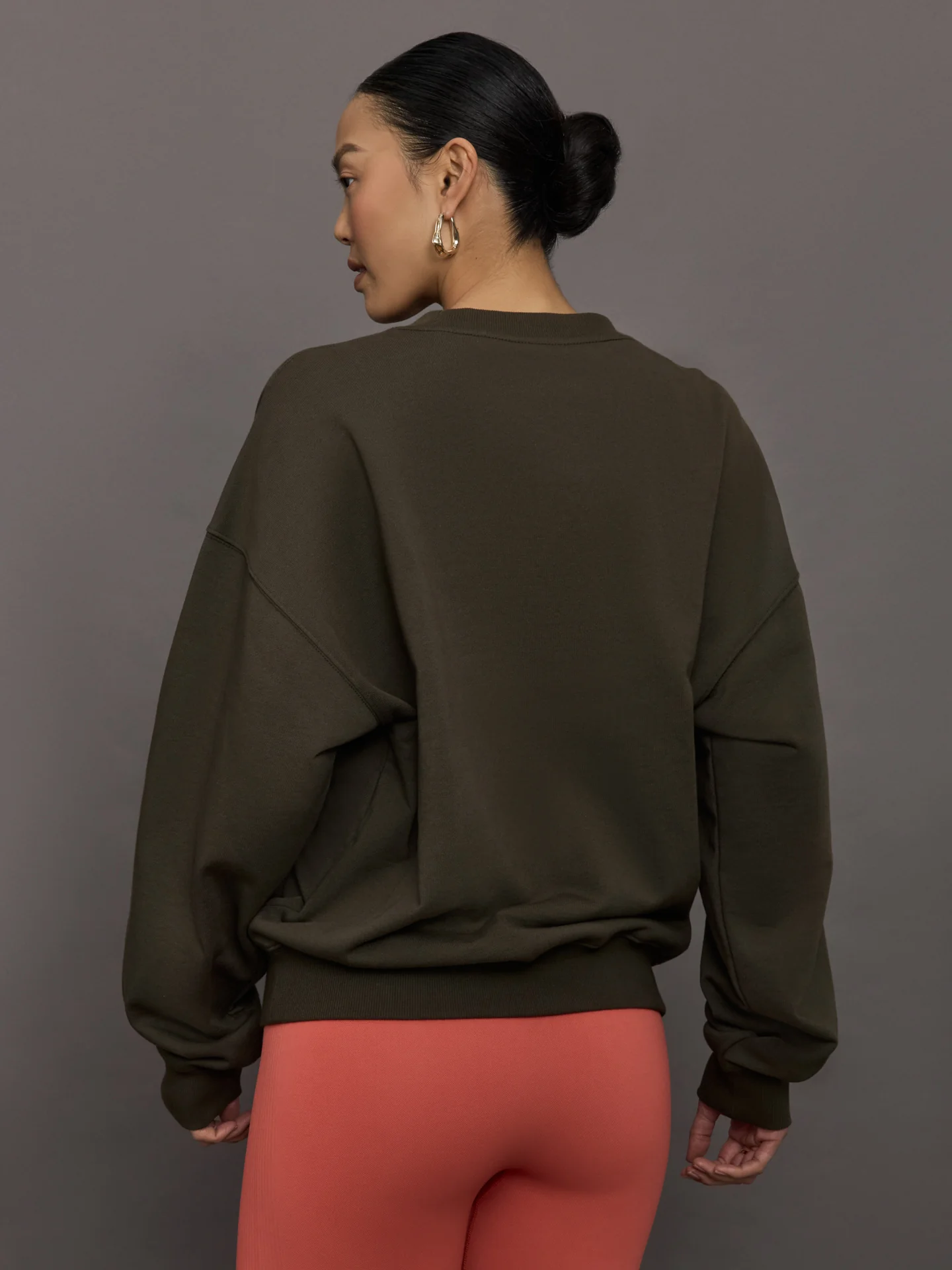 Worldwide Sweat - Tarmac Brown - Image 4